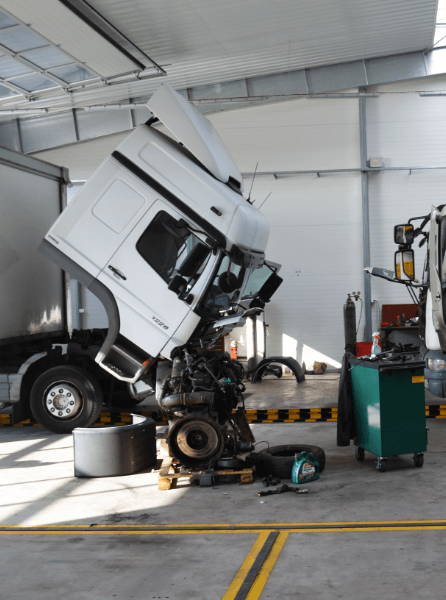 Specjalistyczny warsztat MARDO oferuje naprawy ciężarówek, usługi wulkanizacji, mobilny serwis 